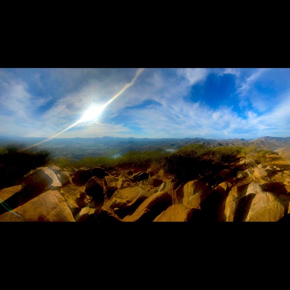 Meet your Posher, Cassandra - Picture 2 of 2